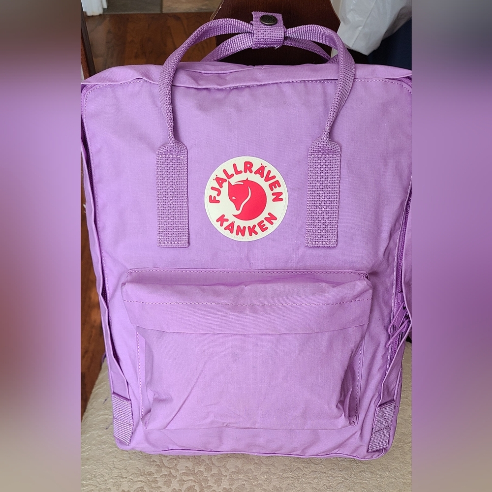 Fjallraven Kanken bag